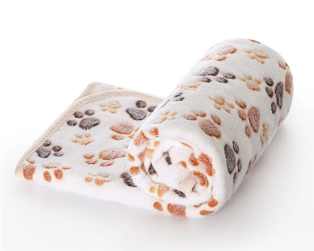 104 x 76 cm Soft Warm Pet Bed Blankets with Paw Prints