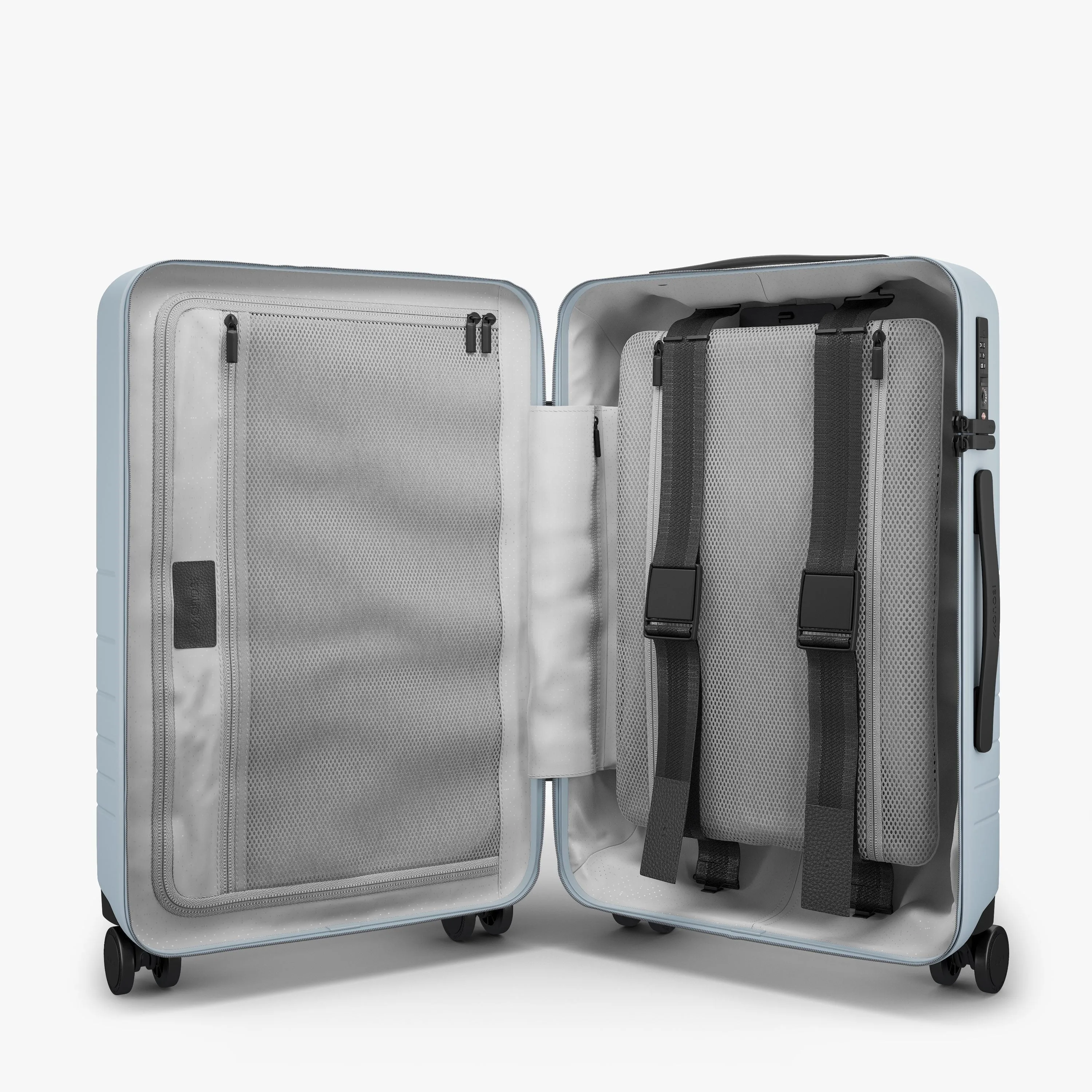 Carry-On Pro Plus